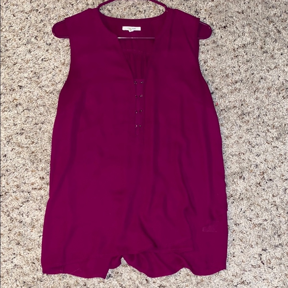 Fuchsia Sleeveless dress shirt